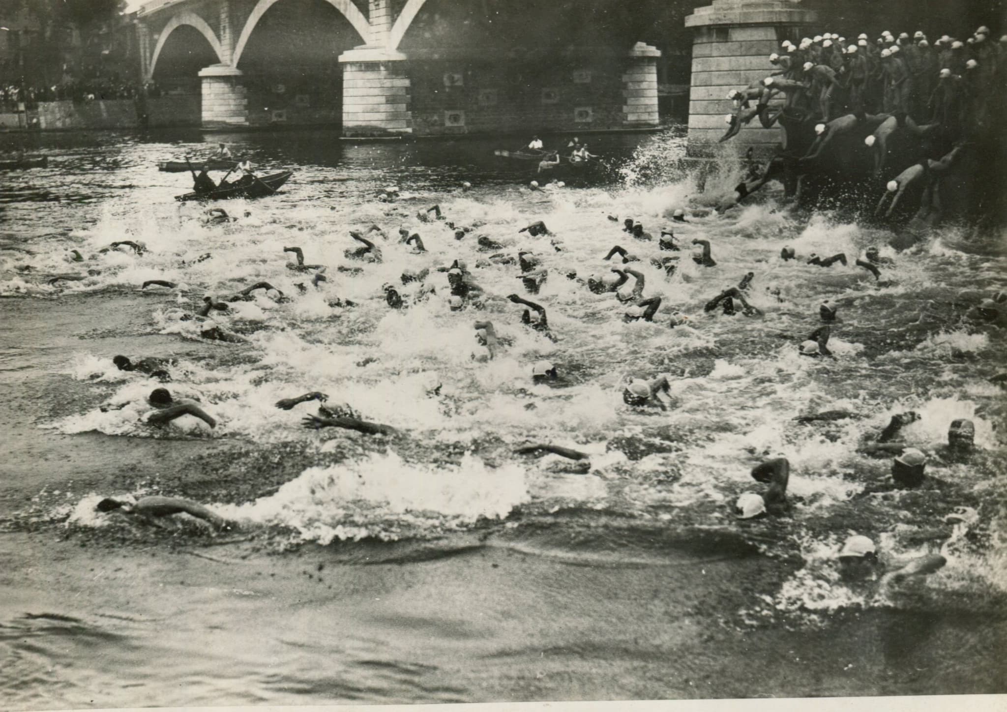 Swimming across Paris, 360 swimmers c. 1950 image 1
