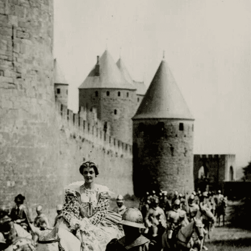 Vintage Photograph Party in Carcassonne image 3