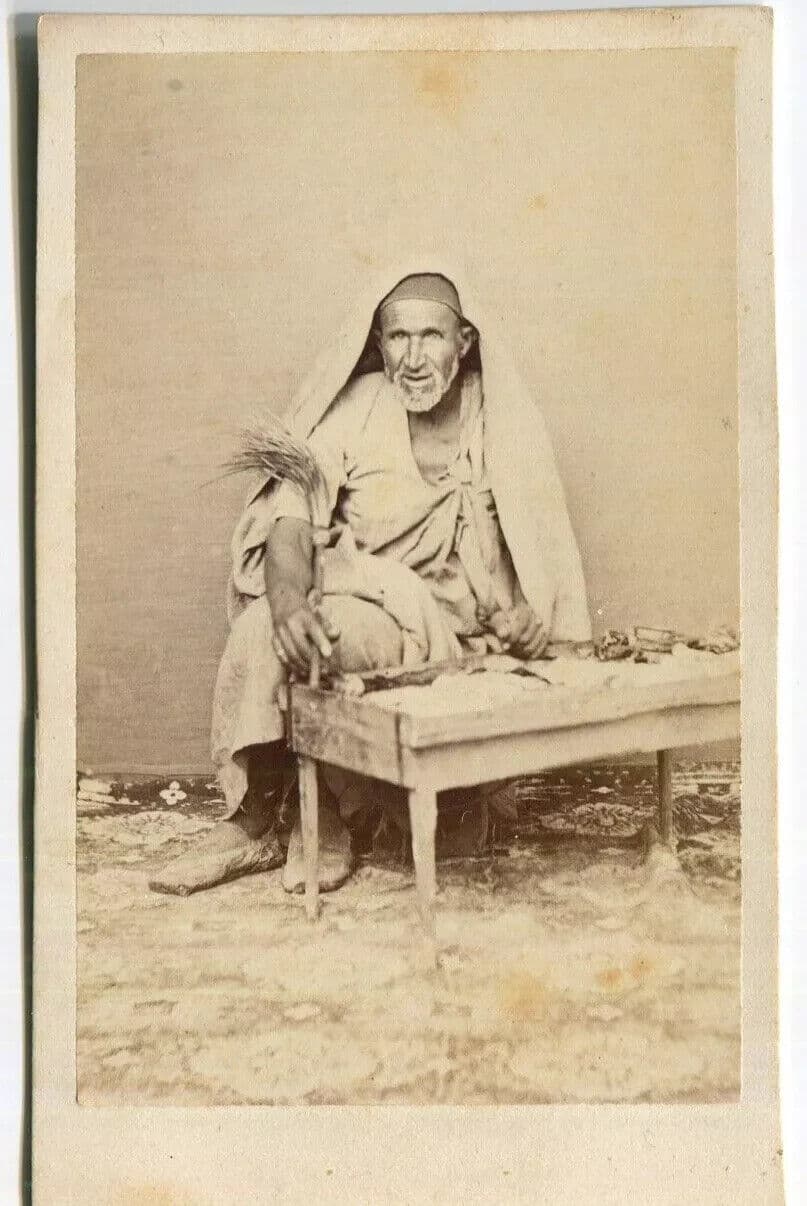 CDV Photograph Orientalist Portrait, Man worker Tunis c.1870 image 4