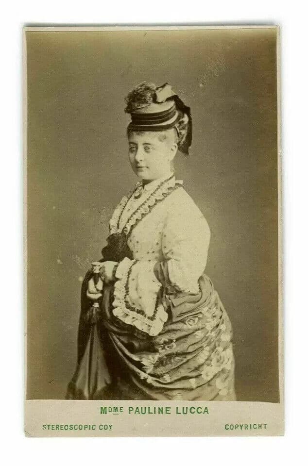 CDV Photographs LONDON STEREOSCOPIC CIE - Austrian Soprano Pauline Lucca c. 1870 image 5