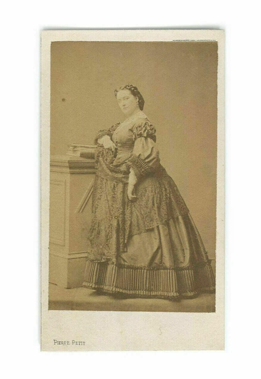 CDV Vintage Photographs PIERRE PETTIT - Marie Cabel - OPERA - Albumen c.1862 image 1