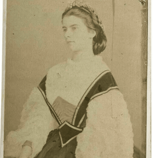 CDV Photogaphs Marie Sophie of Bavaria Sister of SISI Queen of the Two Sicilies image 2