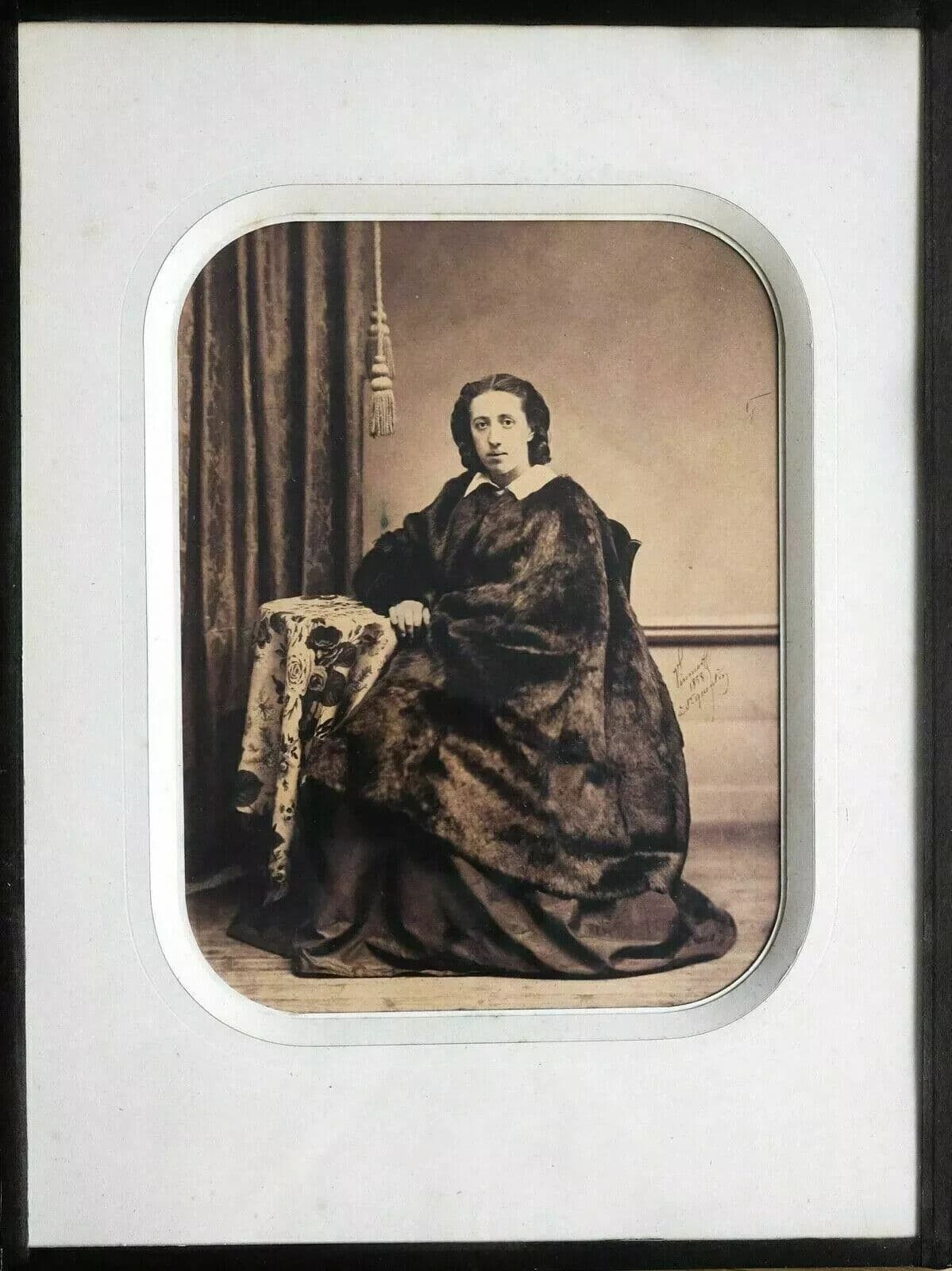 Vintage Albumen Alexis VINMER - St Quentin, Lady Portrait with Fur Coat 1858 image 2