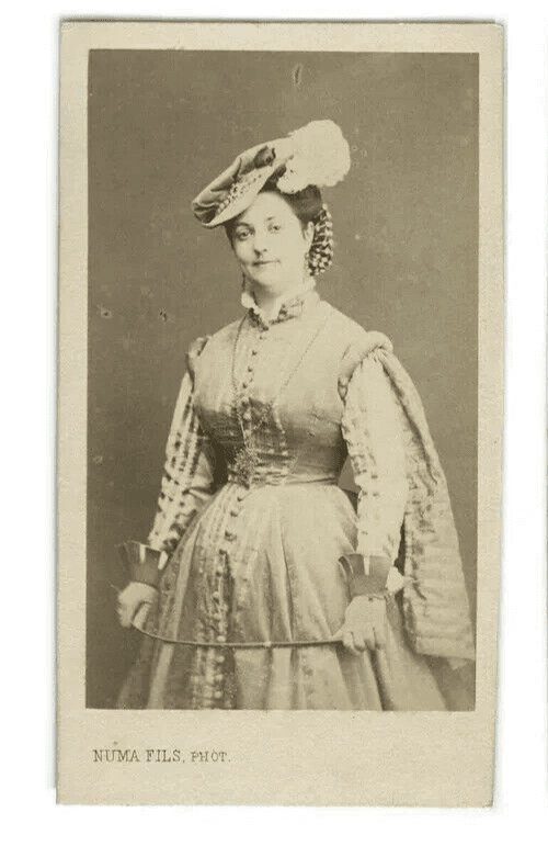 CDV Vintage Photographs NUMA FILS - Alice Theric, Opera Actress c. 1864 image 1