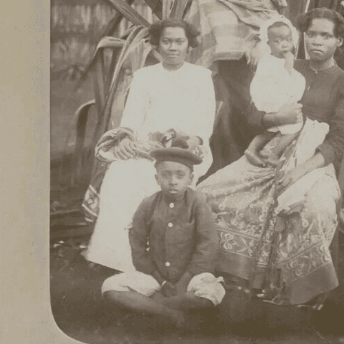 Vintage Photographs Malagasy Family, Madagascar, Albumen c. 1900 image 3