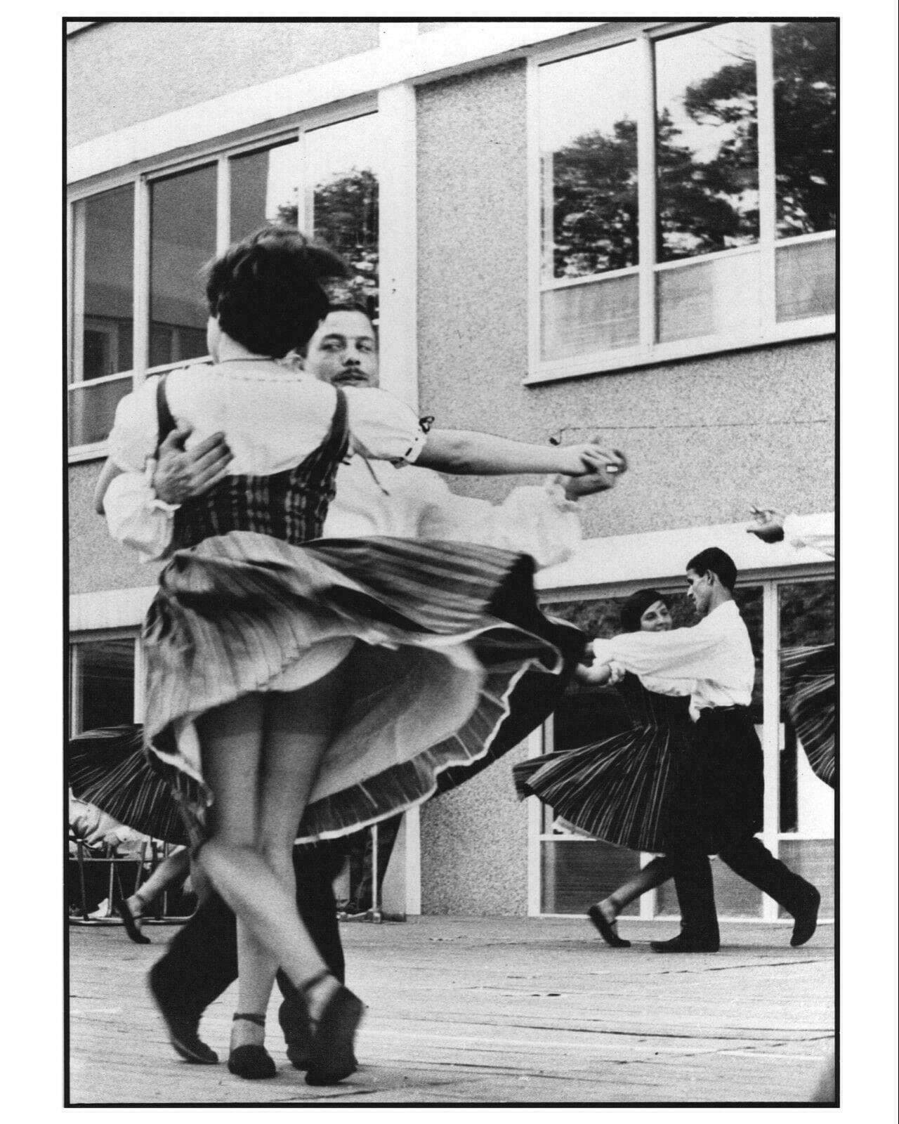 Photographs by ANDRE BRUERE (XXth) Couple Dancing c. 1975 image 1