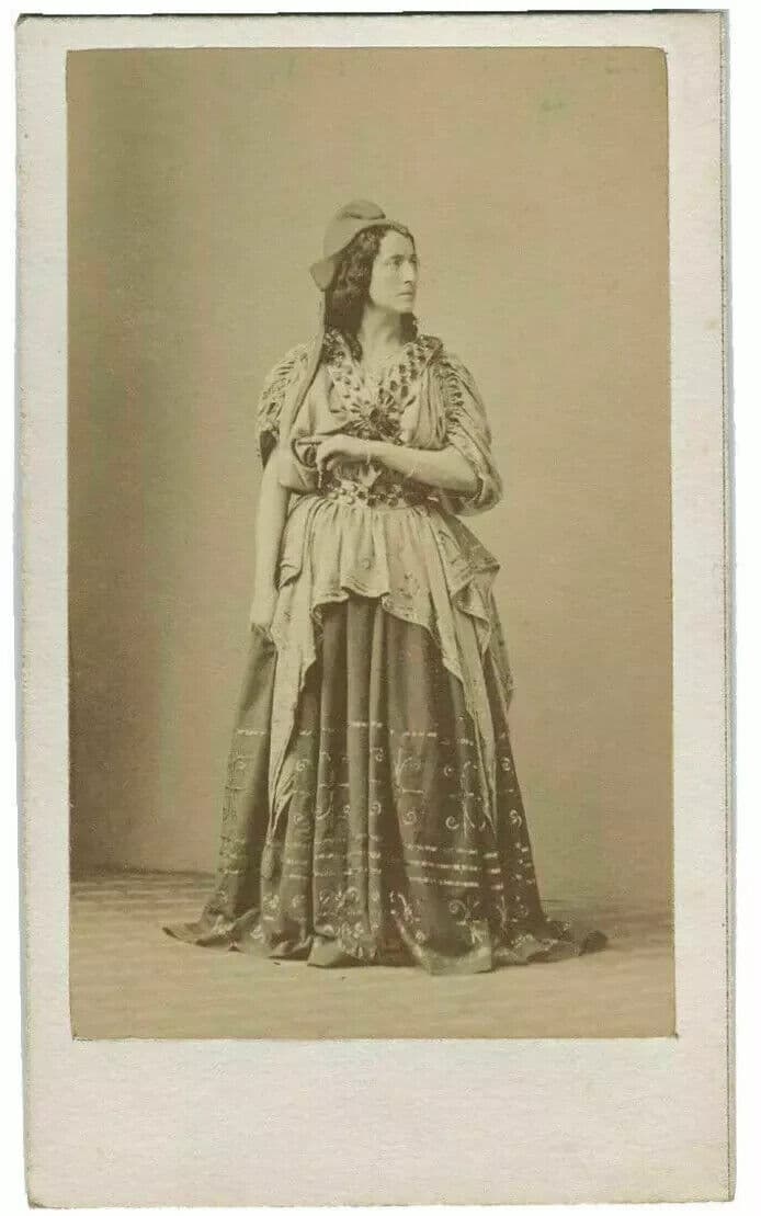 CDV Photographs DISDERI - Adelaide Ristori, Italian Actress Portrait c. 1862 image 4