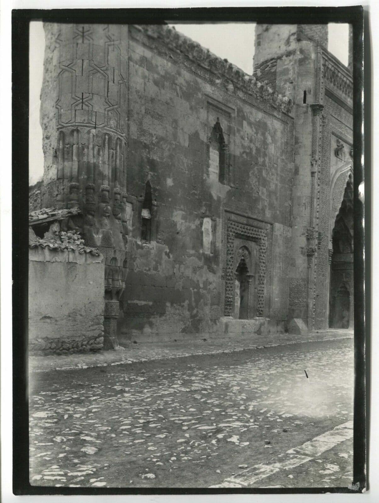 Photographs Mosques of Sivas, Turkey c.1910 x7 image 3
