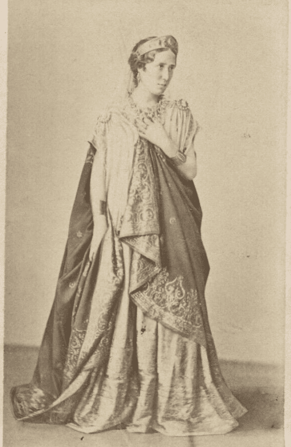 CDV Vintage Photographs Mayer et Pierson, Rachel, cantatrice image 1