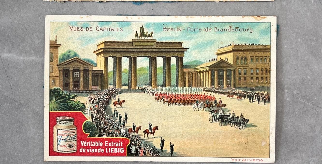Set of 3 Antique Liebig Trade Cards - Views of European Capitals image 4