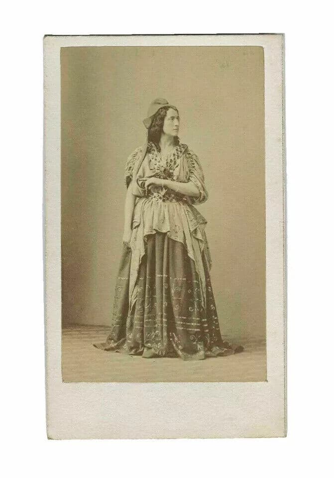 CDV Photographs DISDERI - Adelaide Ristori, Italian Actress Portrait c. 1862 image 2