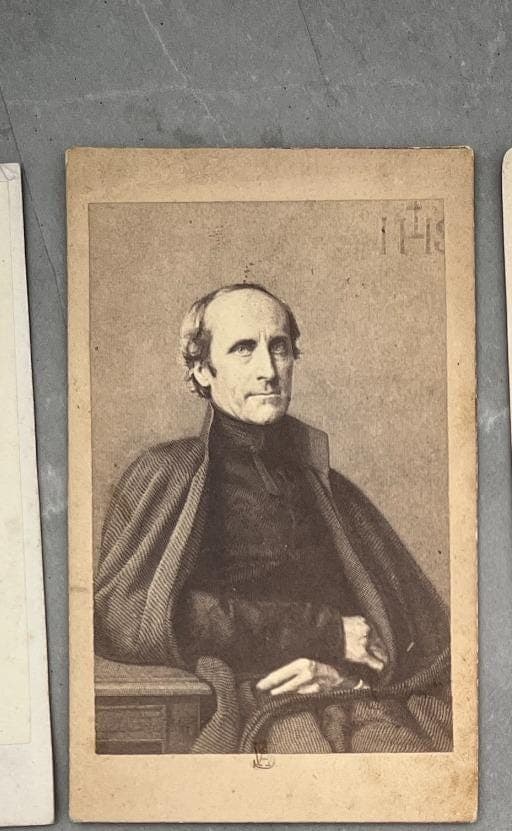 Antique Carte de Visite Collection – 19th Century Gentlemen Portraits – Set of 7 image 4