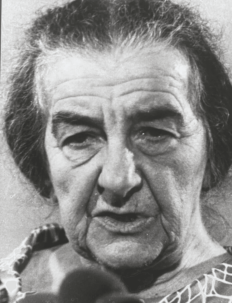 Vintage Press Photograph A.F.P - Golda Meir in Tel-Aviv 1973 image 1