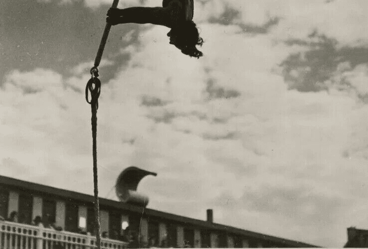 Vintage Photographs "La Fete de l'eau" at the Molitor, Paris c. 1940 image 3
