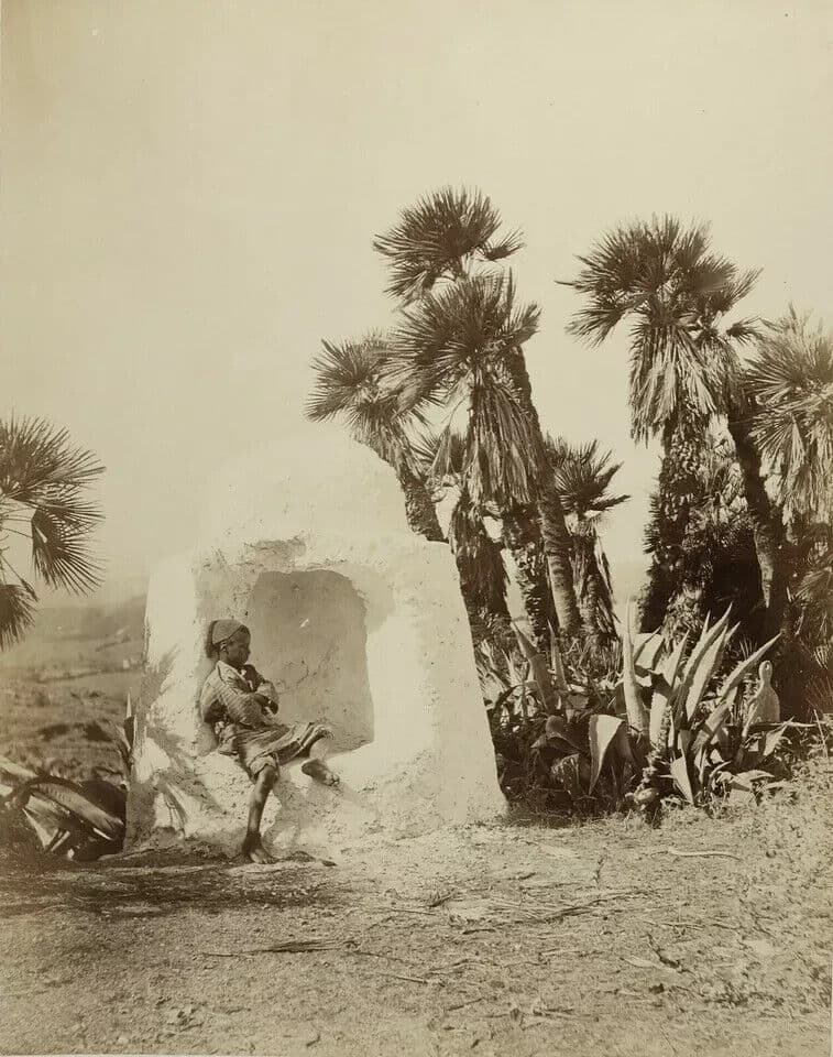 Photograph Paul Marie Famin Boy by a Zouaves Well of Bouzareah Albumen 1880 image 2