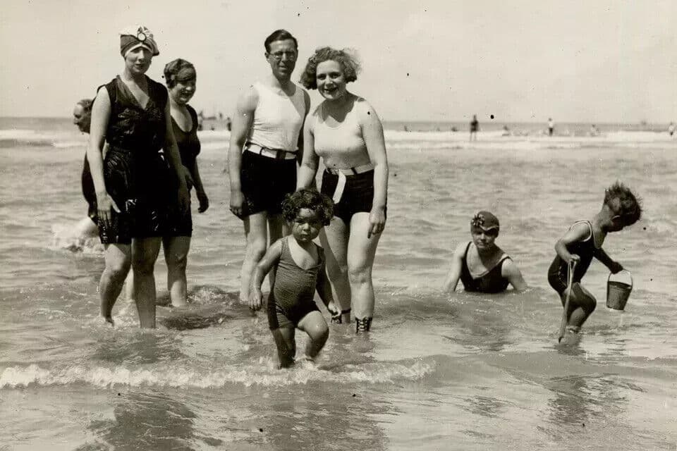 Vintage Photography Original BeachTime with the Family 1920' image 7