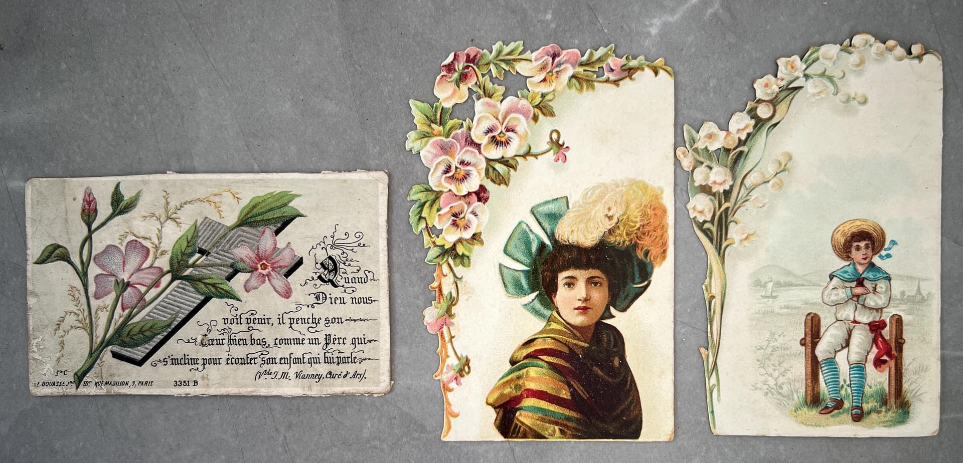 Antique Victorian Trade Cards – Floral and Decorative Ephemera – Set of 3