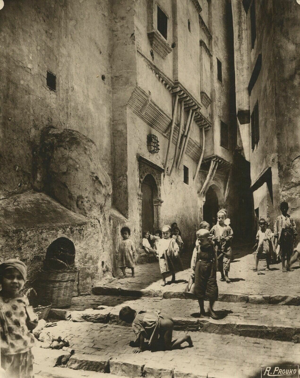 Vintage Photographs R.PROUHO - Kids in the Street , Algeria c. 1910