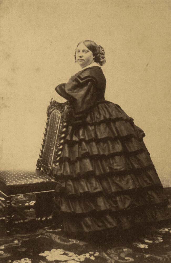 CDV Duchesse de Parme Louise Marie Thérèse d’Artois image 1