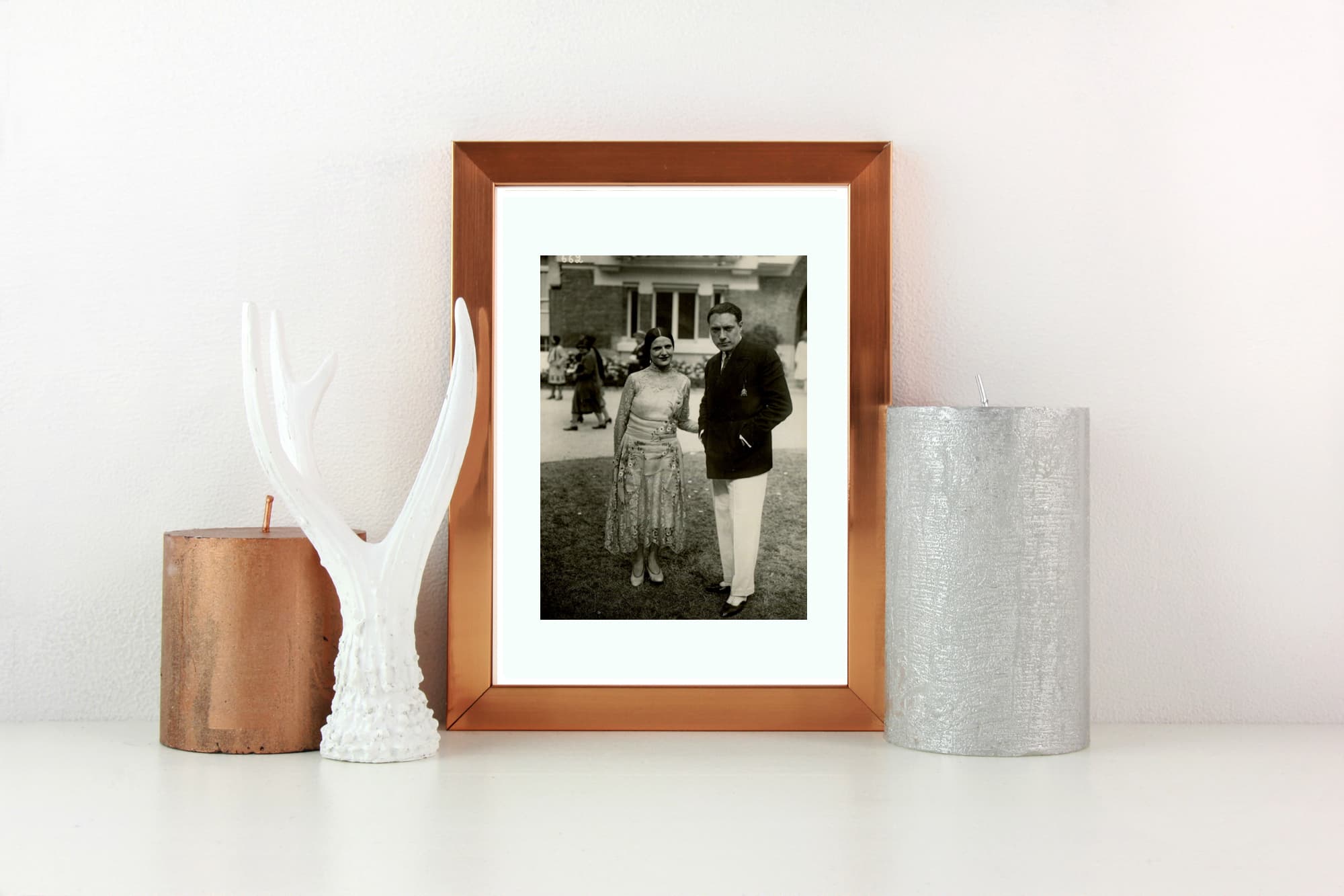 Couple in Deauville 1926 image 2