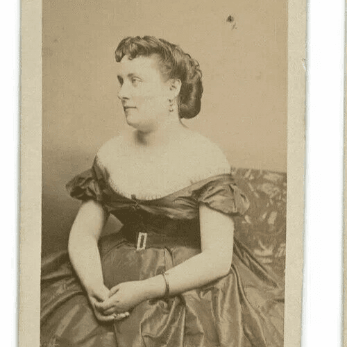 CDV Vintage Photographs MAYER & PIERSON - Abingdon Opera c 1870 image 2