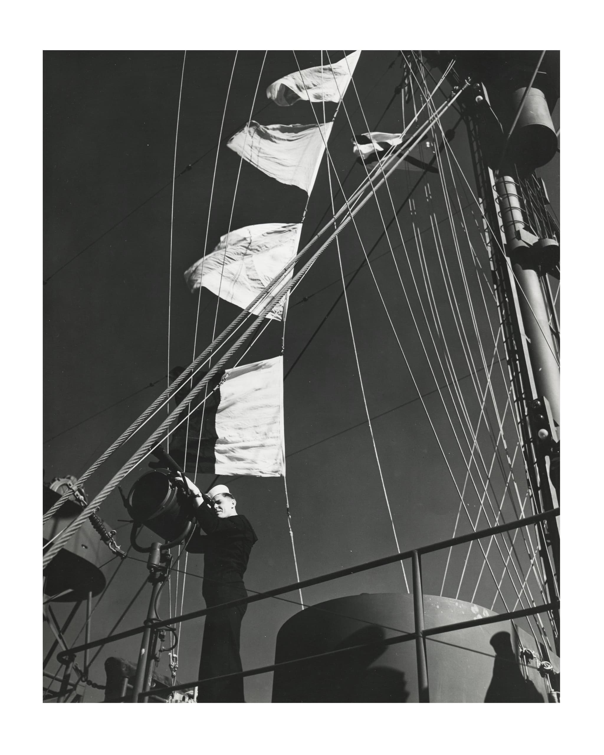 PHOTOGRAPHE ANONYME (1944) USA NAVY - Submarine Tender image 2