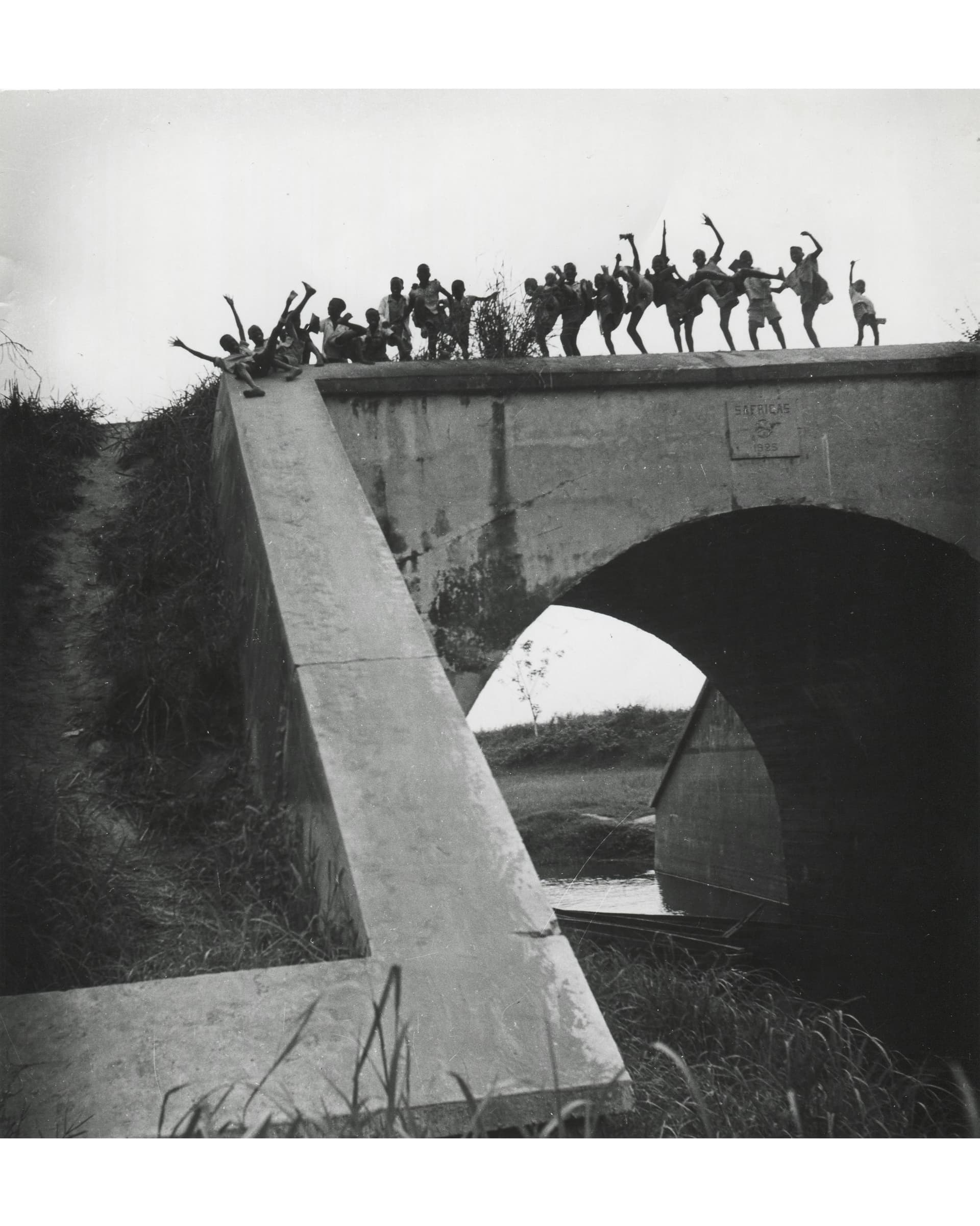 AD WINDIG (1912-1996) – AFRICAN BOYS